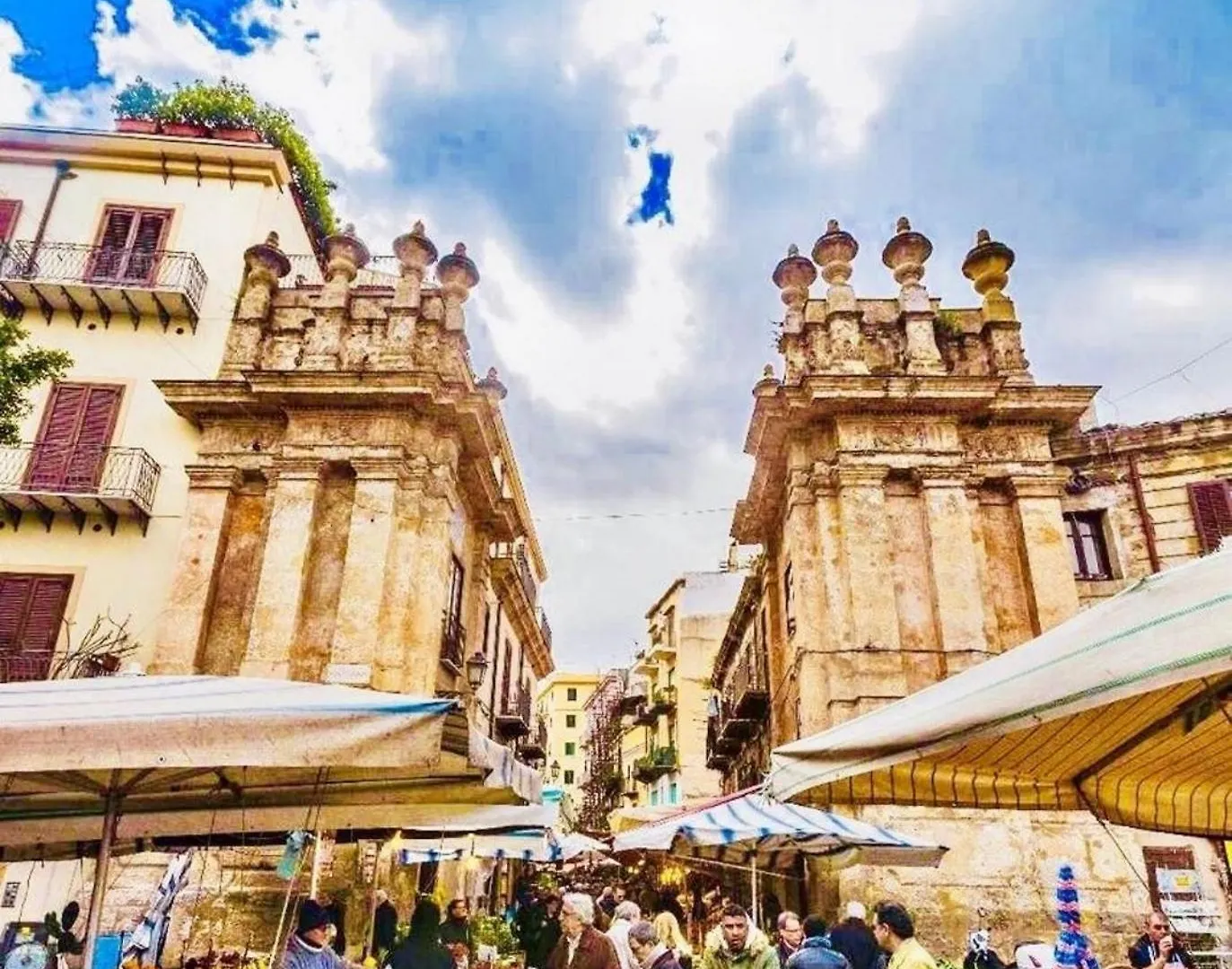 Apartment Ferienwohnung In Palermo Mit Moeblierter Terrasse